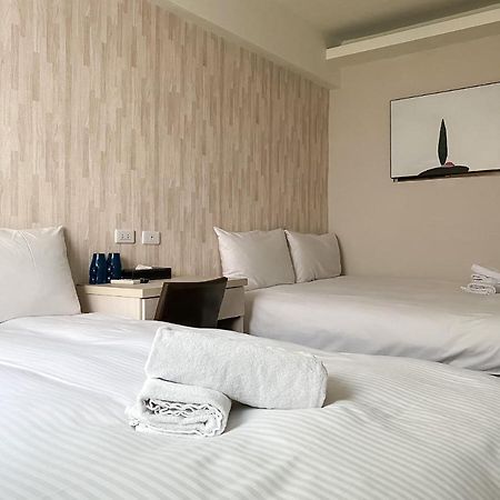 Hotel Fengjia Sleep Taichung Exterior foto