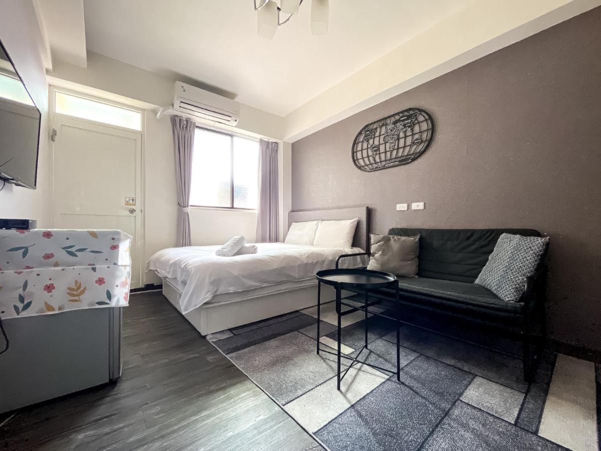 Hotel Fengjia Sleep Taichung Exterior foto