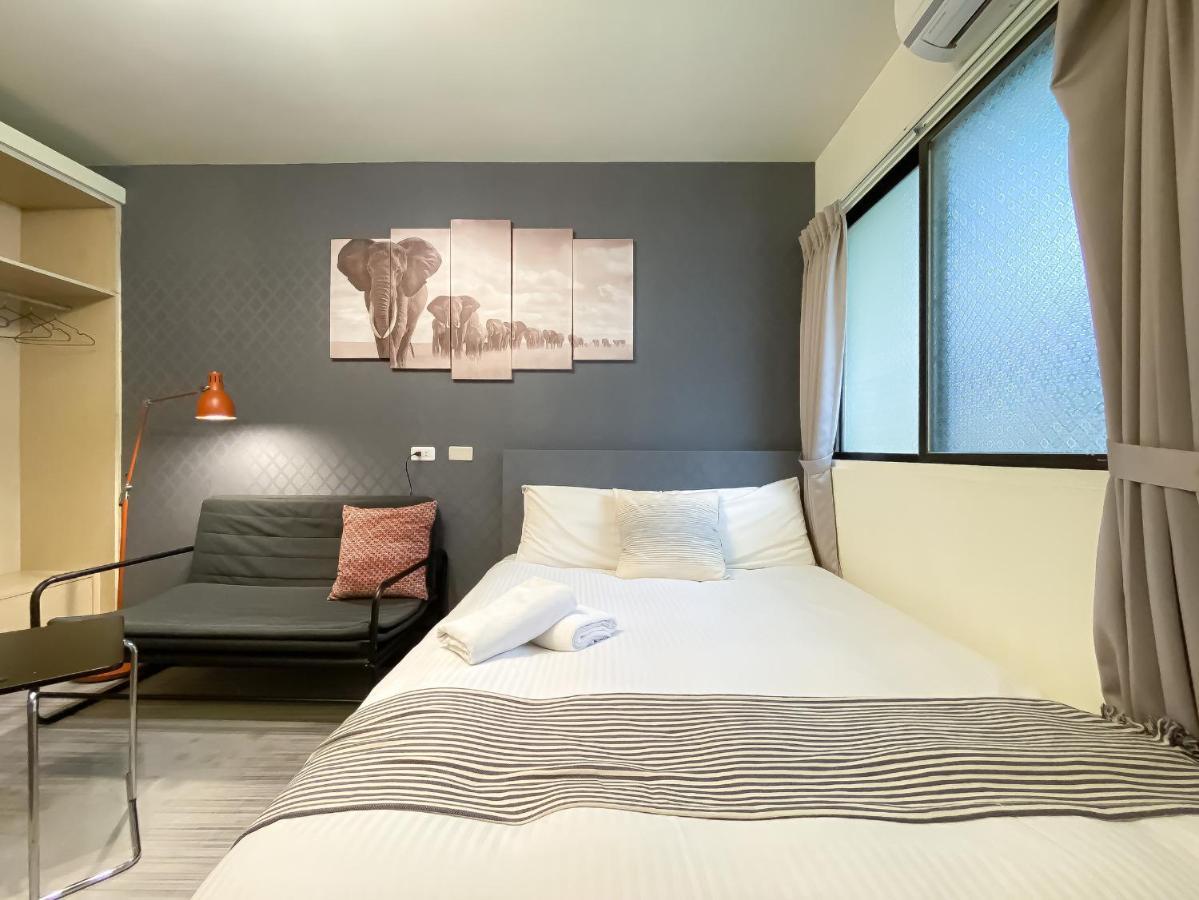 Hotel Fengjia Sleep Taichung Exterior foto